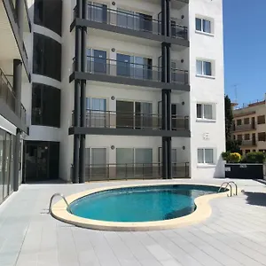 apartamentos-ar-melrose-place.topcostabravahotels.com/