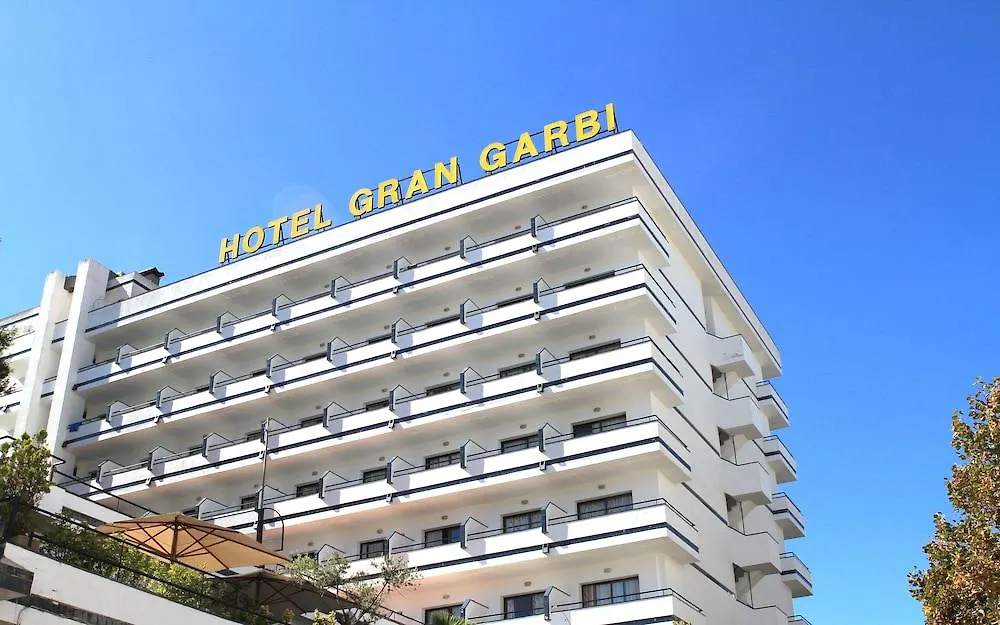 Hotel Gran Garbi & Aquasplash Lloret de Mar 4*,